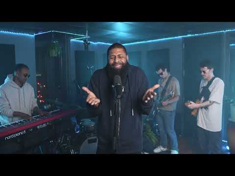 Wyise - Im Oking it (Live Performance) Encore Acoustic