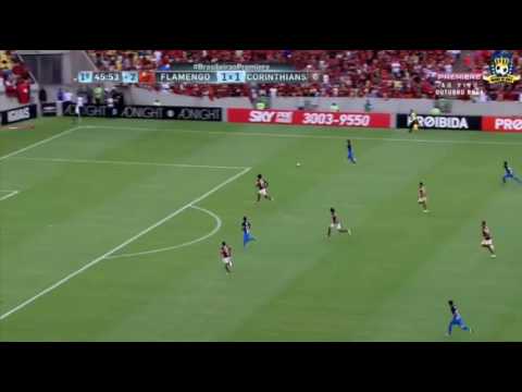 Golaço de Rodriguinho contra o flamengo