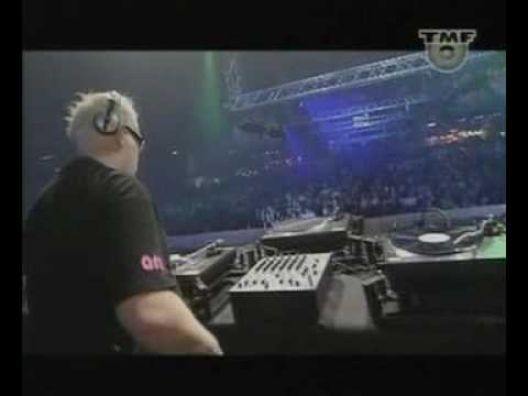 Alex MORPH - Live at Trance Energy 2002 PART1