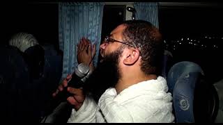 صورة تلبية المعتمرين في الطريق إلى مكة | #عمرة_التربية_2 | د . حازم شومان