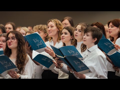 Pfingsten 2025: „Lord, I stretch my hands to You“