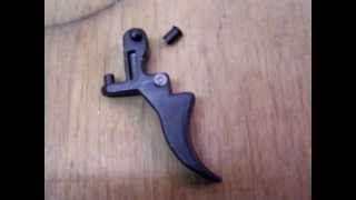 preview picture of video 'Airsoft AGM MP40 trigger problem.... HELP!!!!!'