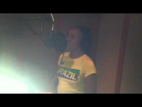 Krystal Hardwick Sings - 5.9.11 pt. 5
