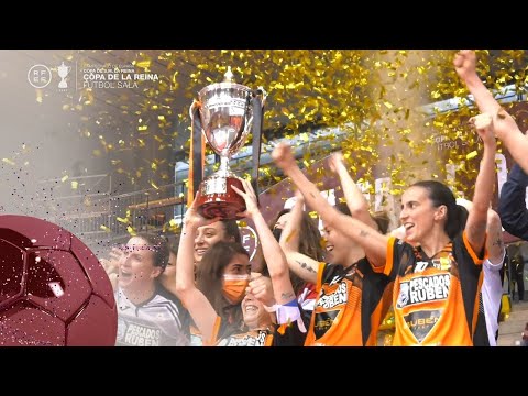 Celebración de Pescados Rubén Burela tras conquistar la Copa de Su Majestad la Reina  de Fútbol Sala