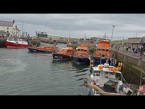 Eyemouth Lifeboats departing