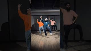 Download lagu Chadhi Ae Jawani🔥#amrindergill #veetbaljit #bhangra #bhangraempire #viral #explore mp3