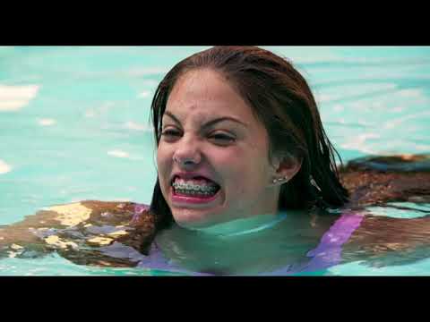 Eighth Grade (2018) - Pool Party Intro Scene
