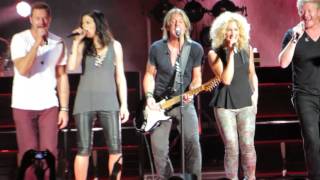 Keith Urban &quot;You Gonna Fly&quot; (feat. Little Big Town) Live @ The Cruzan Amphitheater