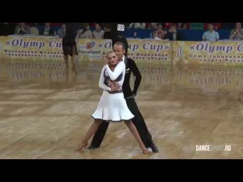 Sergey Bliznyuk - Julia Olenich, RUS, 1/2 Rumba