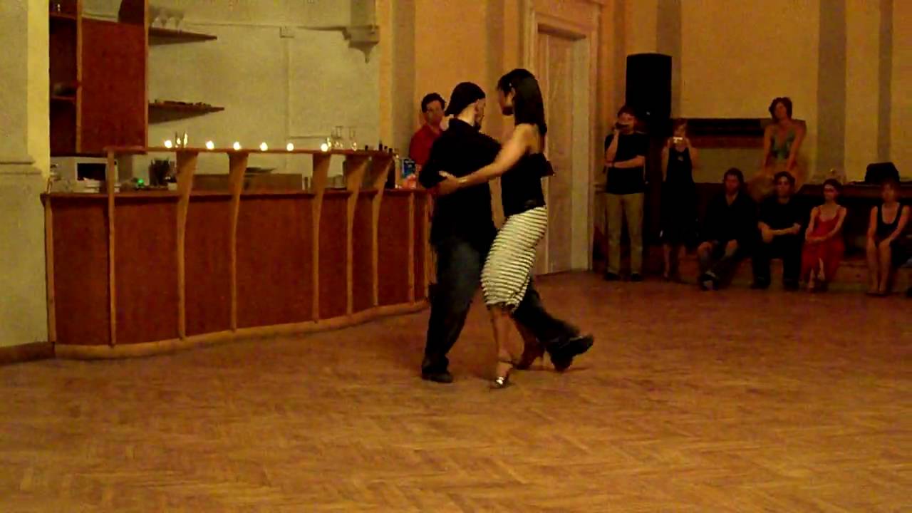 Homer & Cristina Ladas in Budapest (2 of 3)