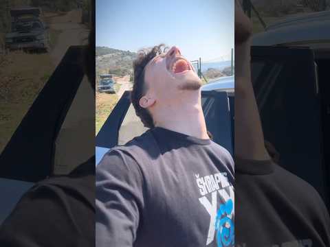 VARAO SAM NA UTRCI - Picek