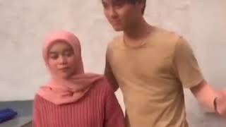 Download lagu Tik tok Rizky billar & lesti Romantis terbaru mp3