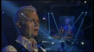 Rhydian &amp; Catrin Finch - Y Porthmon - Dafydd y Garreg Wen and Dyrchefir Fi (You Raise Me Up)