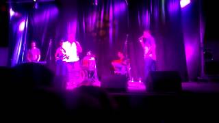 chunguitos 007.mp4 en directo PRISIONERO en MADRIGALEJO