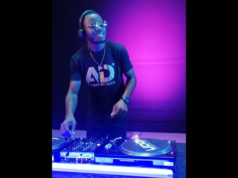 Dj A.D ft.  Roberto Chitsondzo   NOSSO LOVE (Official Video)