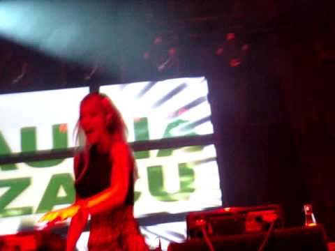 Claudia Cazacu feat  Audrey Gallagher   Free Fallin