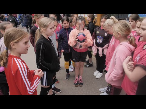 PHC 2023 - Bottle Catch Challenge