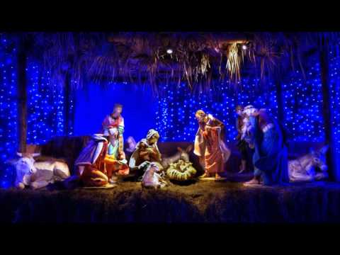 Emanuela Birte || ISUS COPILE DRAG || •C O L I N D•