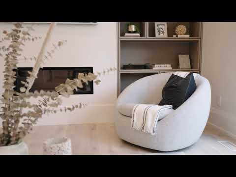 15 Henderson Avenue, Thornhill, Ontario