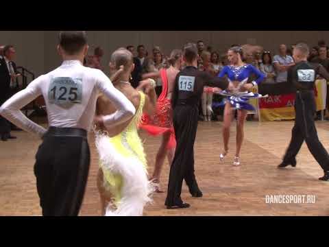 Egor Perepelitsyn - Maria Barykina, RUS, 1/2 Cha-Cha-Cha