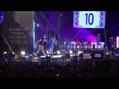 El Destro vs Donall - Octavos - Final Nacional - Red Bull Batalla de los Gallos 2013 (Oficial)