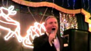 Gary Driscoll sings Matt Monro Russia with Love (Live)