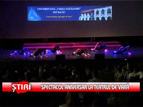 Spectacol aniversar la Teatrul de Vară - www.1tvbacau.ro (07.06.2014)