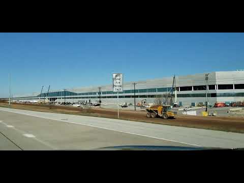 tesla gigafavtory in austin