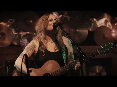 The Stubborn Lovers - You Take Tacoma, I'll Take My Chances (live performance video)