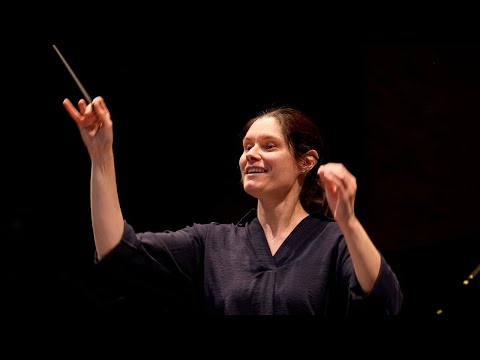 MKO | Delyana Lazarova | György Ligeti, Concert Românesc