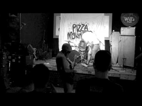 Pizza Nightmare at Wills Pub - Part 1