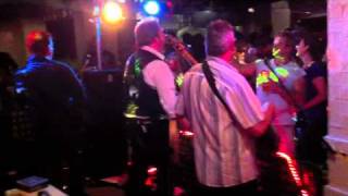 The Usual Suspects - Live at Harrigans Irish Pub, musical montage