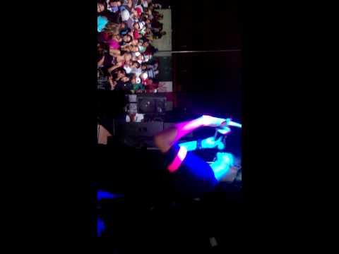 Mc Lee SP - ao vivo baile do Jaguaré