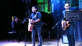 Brand New Jones (Robin Thicke) Cover by Bima &amp; The Ohm at Ebin&#39;s House Concert