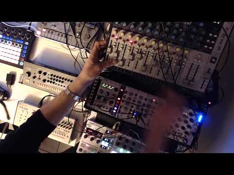 Techno live set  (MI Braids vs Roland TR09 vs Cyclone TT303)