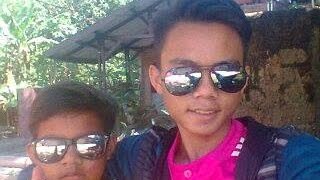 Download lagu Wali 'Ada Gajah Di Balik Batu'   dahSyat 18 Desember 2014 mp3