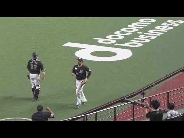 【5回裏】投手を助ける!! マリーンズ・ソト ファウルフライをナイスキャッチ!!  2024年9月14日 埼玉西武ライオンズ 対 千葉ロッテマリーンズ