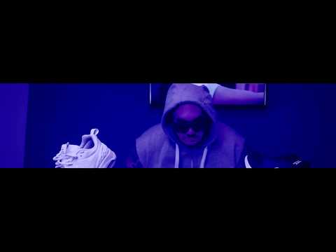 ALEX- NEBUĎ K.O. ( MUSIC VIDEO ) //TEN CO PORODIL PROTIVNOU VANESS//