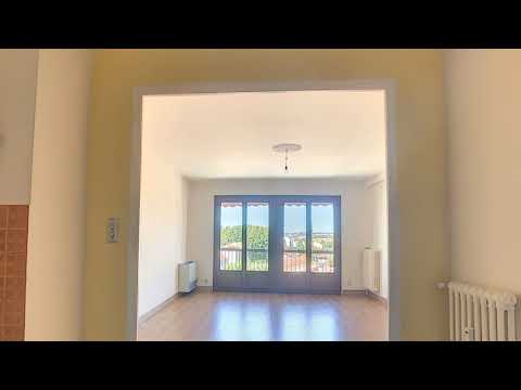 Grand 2pièces de 59m2 avec garage fermé, parking privatif, cave.