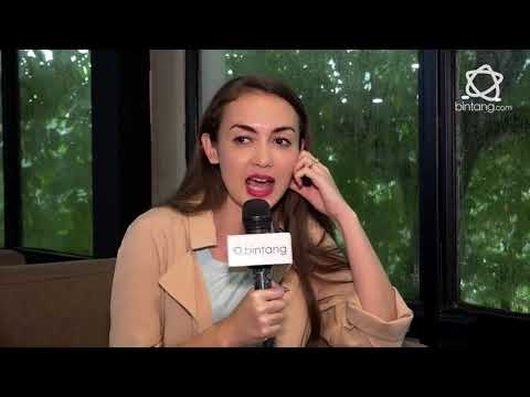 Bintang Beauty: Rianti Cartwright Tabah dalam Penantian