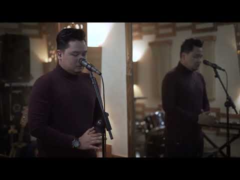 SALAH JATUH CINTA | AGNEZ MO | COVER BY @TitoMunandar