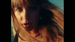 Video zu 'Flut' ansehen Video zu 'Flut' ansehen