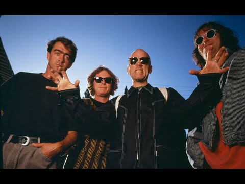 Videoclip de Be Mine (Remastered) — R.E.M.