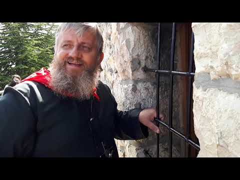 Charbel TV-Wspomnienia ks.Jarka z pobytu w pustelni w 2015 roku-Ricordi di padre Jarek-2.10.2018