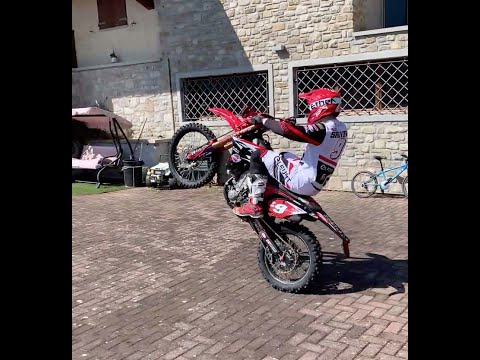 Alex Salvini - HOME ENDURO TRAINING (Covid - 19 mood)
