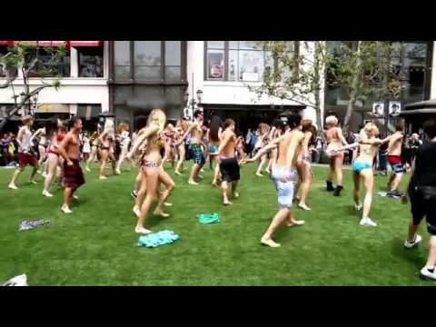 Bikini Flash Mob