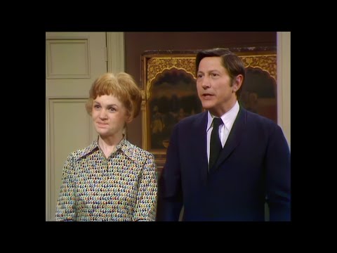 Two's Company S3 Ep. 4 - The Take Over Bid (1080p)