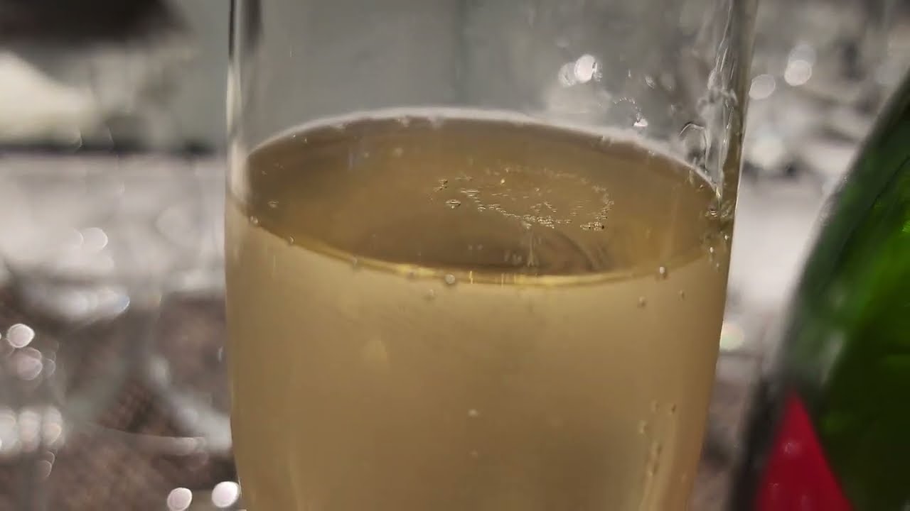 Qantas Airways International First Lounge