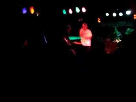 Feeling Pressure-Live@Bizzos07