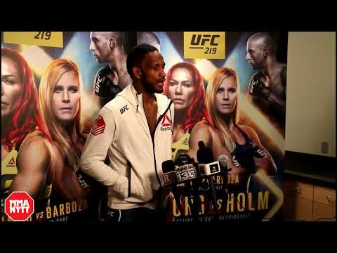 Neil Magny Breaks Down In Tears During Post Fight Interview l UFC 219